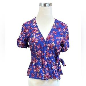 NSR Womens Blue With Pink Floral Faux Wrap Blouse Medium